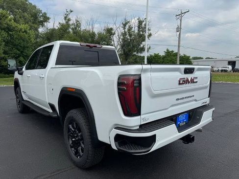 New 2025 GMC Sierra 2500 AT4 w/ AT4 Premium Plus Package image 12