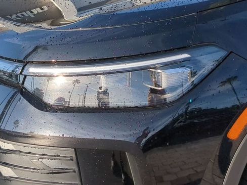 New 2025 Volkswagen Tiguan S image 7