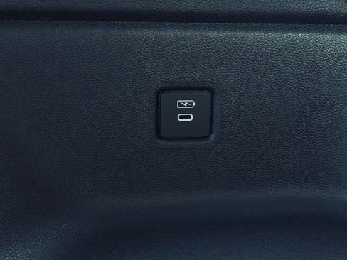 New 2026 Honda Pilot Touring image 24