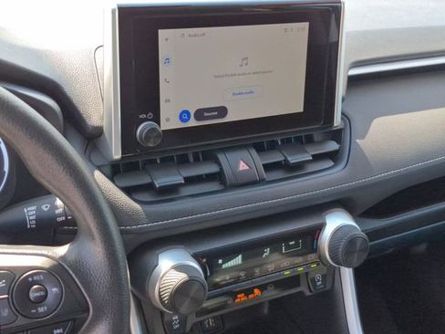 Used 2025 Toyota RAV4 LE FWD image 14