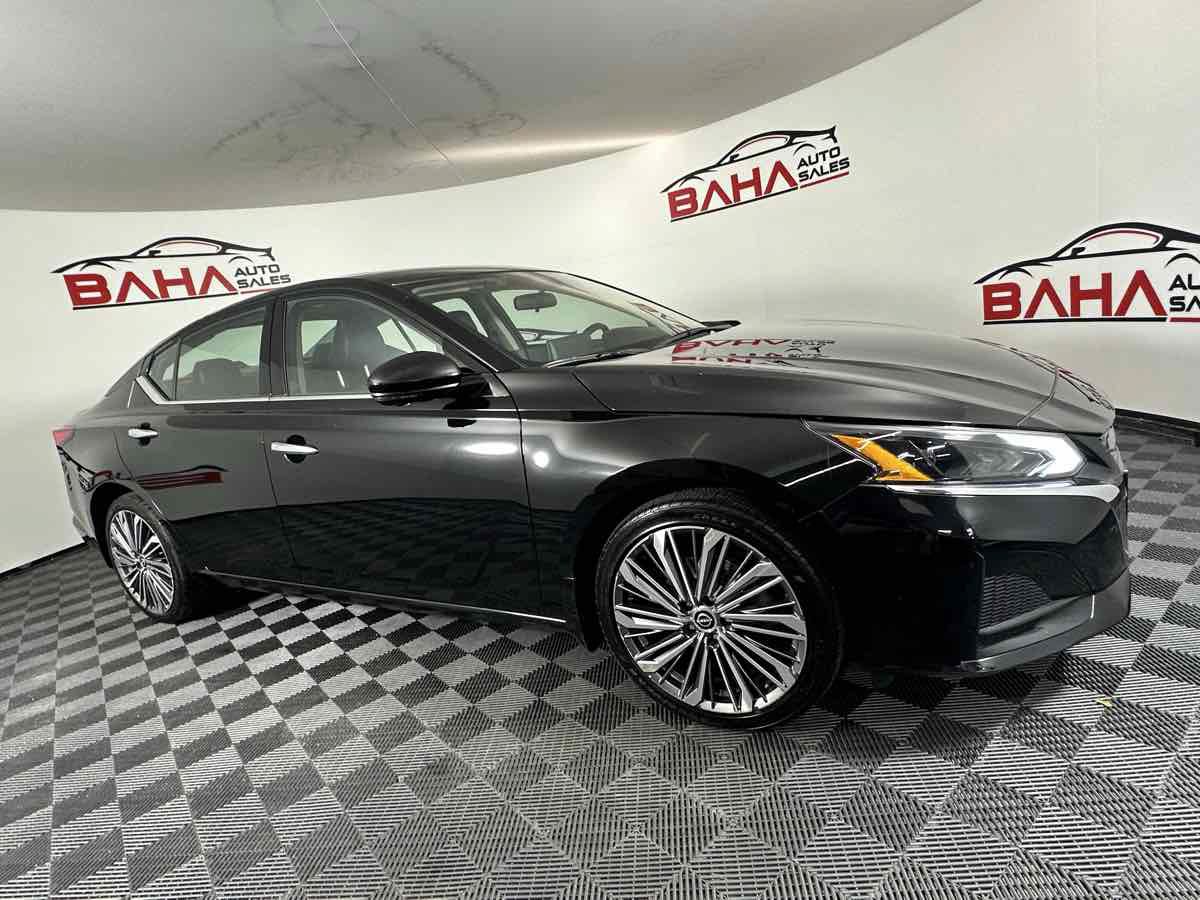 Used 2023 Nissan Altima 2.5 SL AWD/4WD image 12