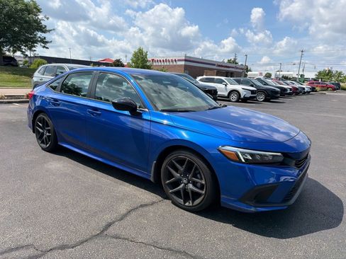 Used 2023 Honda Civic Sport image 27