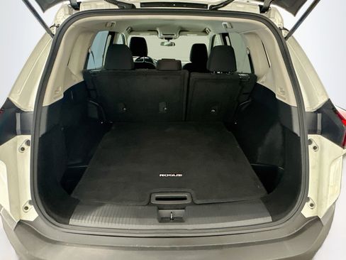 Used 2023 Nissan Rogue S AWD/4WD image 29