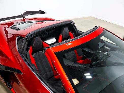 Used 2025 Chevrolet Corvette Z06 w/ Z07 Performance Package RWD image 76