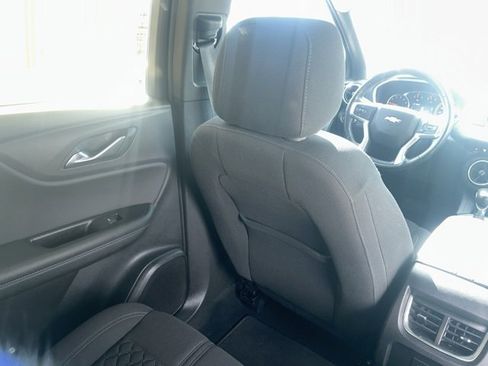 Used 2020 Chevrolet Blazer LT image 38