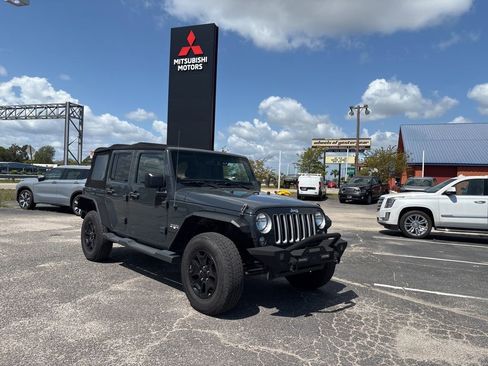 Used 2016 Jeep Wrangler Unlimited Sahara w/ Max Tow Package image 1