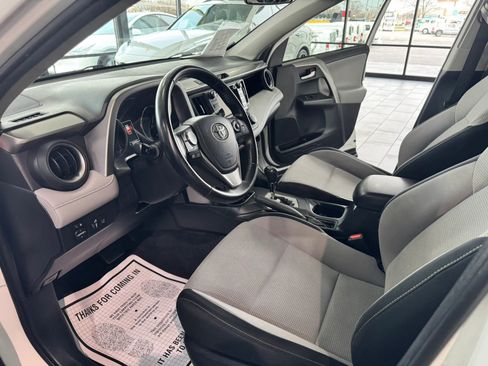 Used 2017 Toyota RAV4 XLE w/ Protection Package image 7