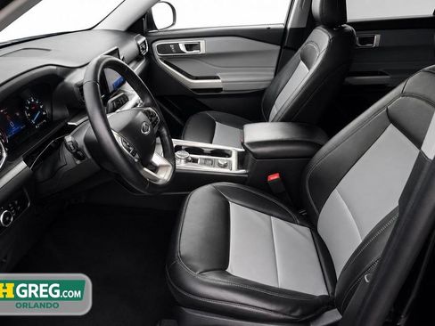 Used 2024 Ford Explorer XLT w/ Equipment Group 202A AWD/4WD image 10