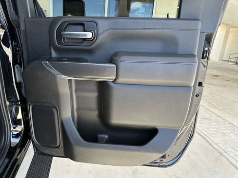 Used 2022 GMC Sierra 2500 AT4 w/ AT4 Preferred Package image 35