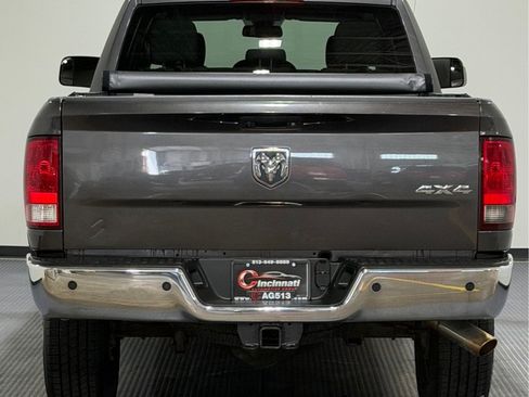 Used 2017 RAM 3500 Tradesman w/ Chrome Appearance Group AWD/4WD image 6