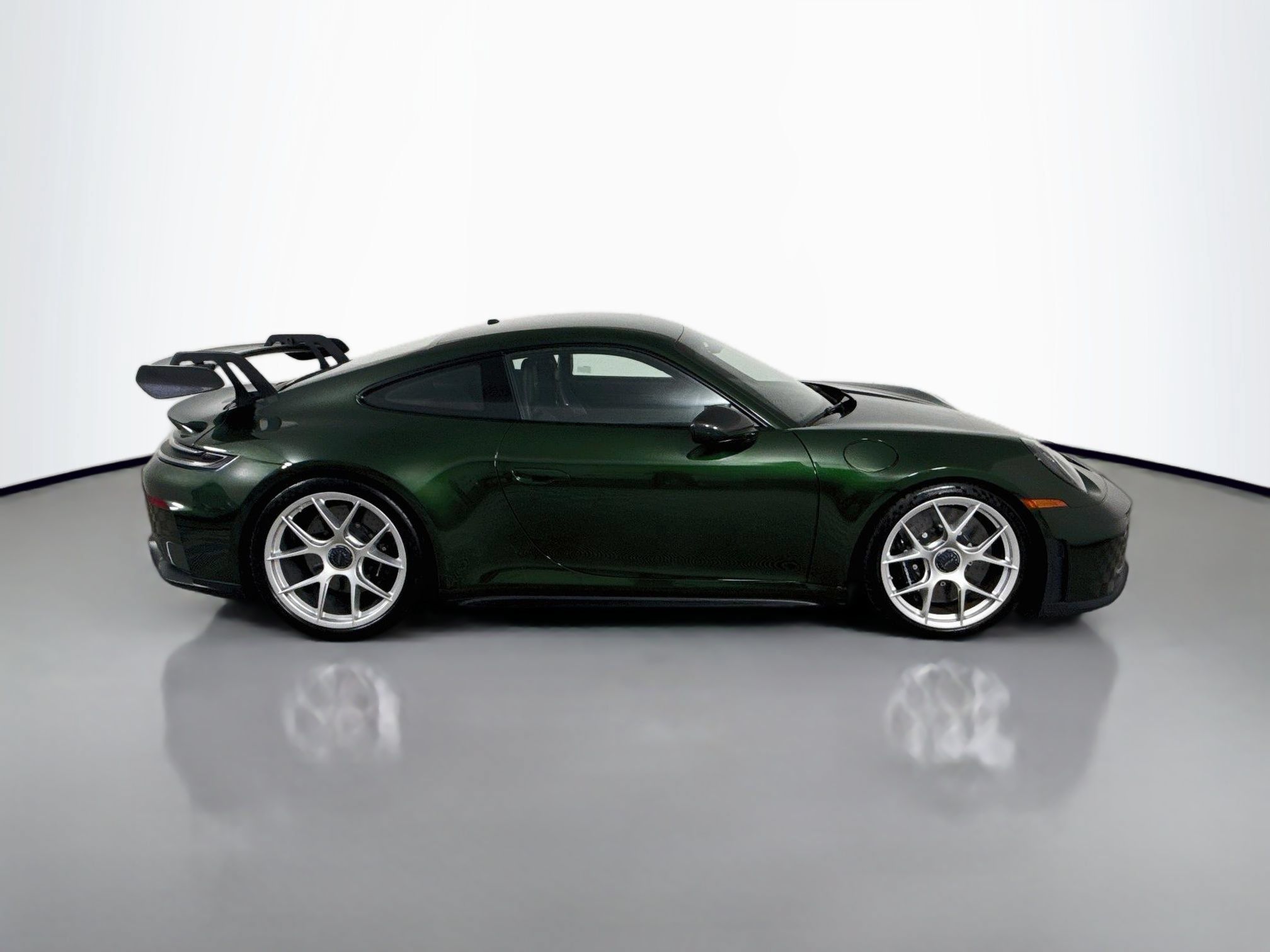 Certified 2025 Porsche 911 GT3 RWD image 8