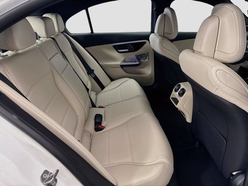 Used 2026 Mercedes-Benz C 300 4MATIC Sedan image 21