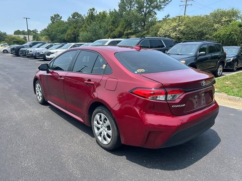 Used 2024 Toyota Corolla LE FWD image 7
