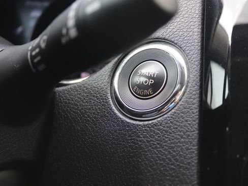 Used 2016 Nissan Rogue SL AWD/4WD image 12