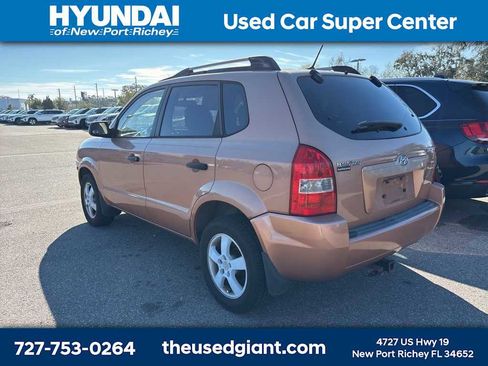 Used 2007 Hyundai Tucson GLS image 2