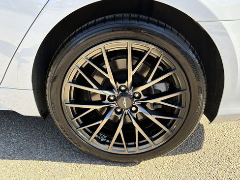 Used 2018 Genesis G80 3.3T Sport image 21