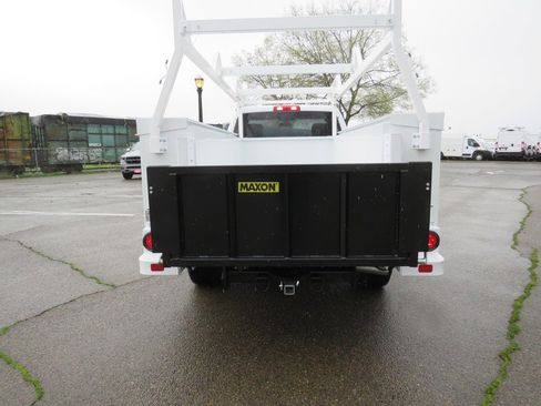 New 2024 RAM 3500 Tradesman image 40