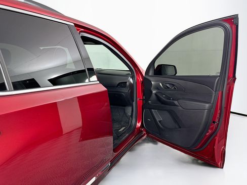 Used 2023 Chevrolet Traverse Premier w/ LPO, Floor Liner Package FWD image 35