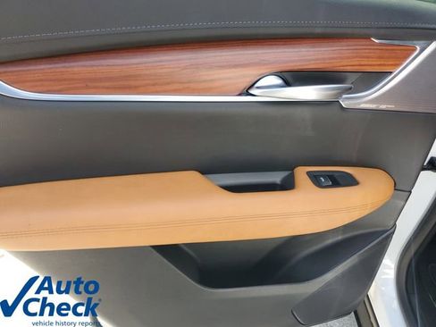 Certified 2023 Cadillac XT5 Premium Luxury FWD image 15