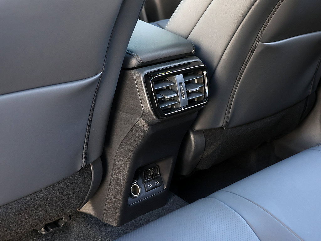 New 2026 Lexus NX 350 F Sport AWD/4WD image 17