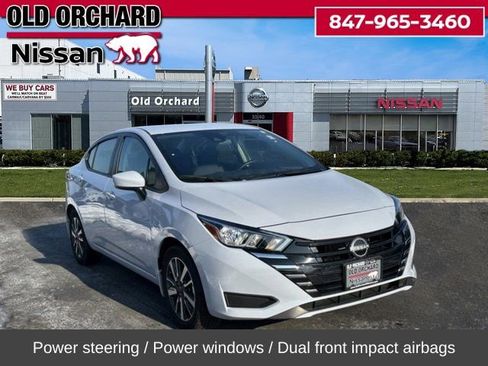 Used 2024 Nissan Versa SV w/ Trunk Package image 5