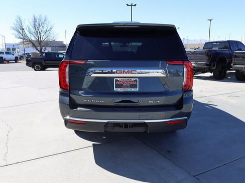 Used 2021 GMC Yukon XL SLT w/ SLT Luxury Plus Package image 5