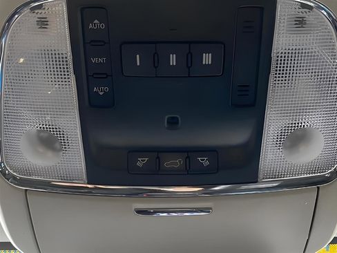 Used 2018 Dodge Durango GT w/ Premium Group AWD/4WD image 25
