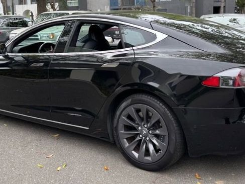 Used 2020 Tesla Model S Long Range image 4