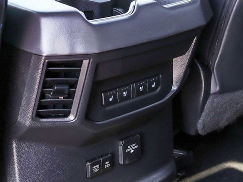 Used 2024 Toyota Tundra Platinum image 20