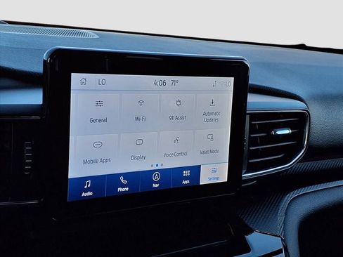 Used 2023 Ford Explorer ST-Line image 29