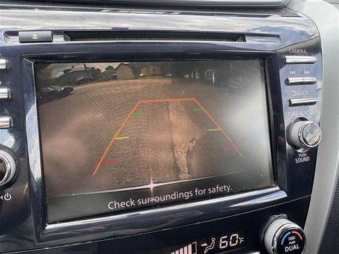 Used 2019 Nissan Murano SV AWD/4WD image 16