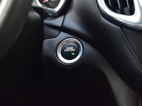 Used 2022 Chevrolet Equinox LT FWD image 29