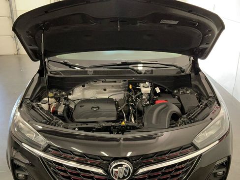 Used 2022 Buick Encore GX Select w/ Sport Touring Package AWD/4WD image 25