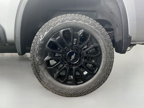 New 2026 Chevrolet Silverado 2500 LT image 30