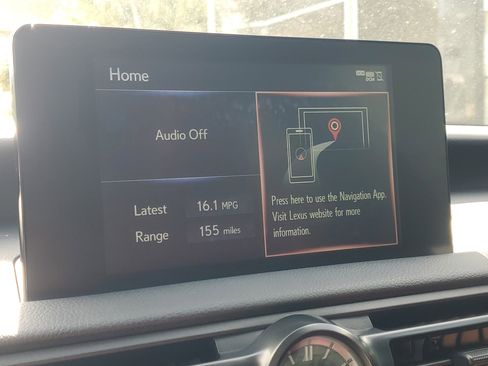 Used 2025 Lexus IS 300 w/ Premium Package image 31