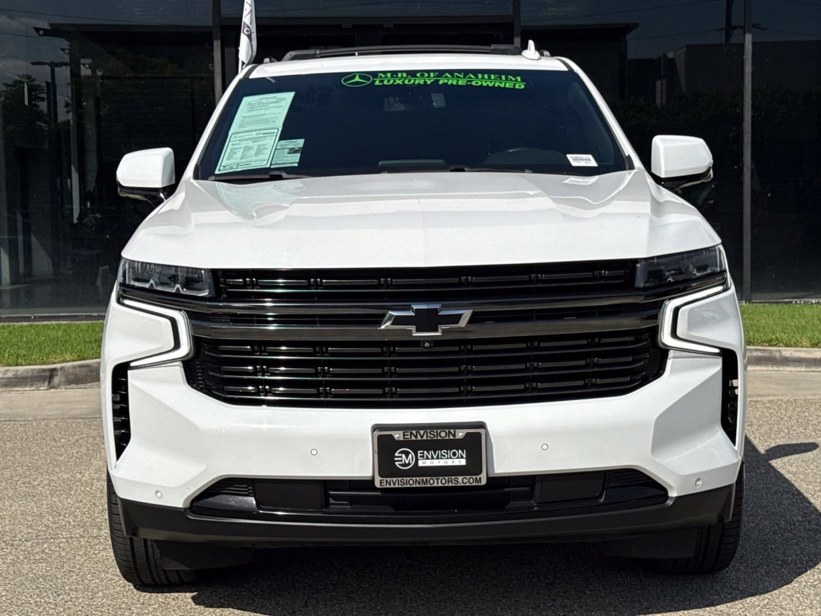 Used 2021 Chevrolet Suburban RST w/ Luxury Package AWD/4WD image 7