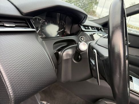 Used 2022 Land Rover Range Rover Velar R-Dynamic S image 14
