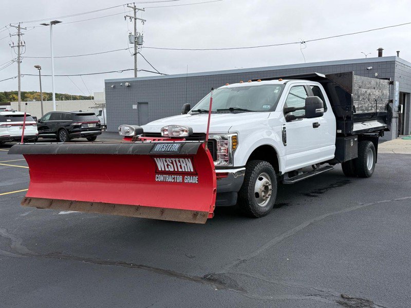 Certified 2018 Ford F350 XL w/ Power Equipment Group AWD/4WD image 11