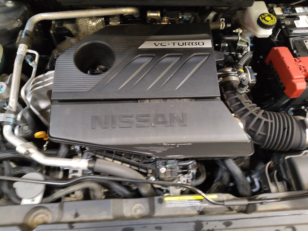 Used 2025 Nissan Rogue SV FWD image 30