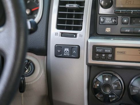 Used 2003 Toyota 4Runner SR5 RWD image 39