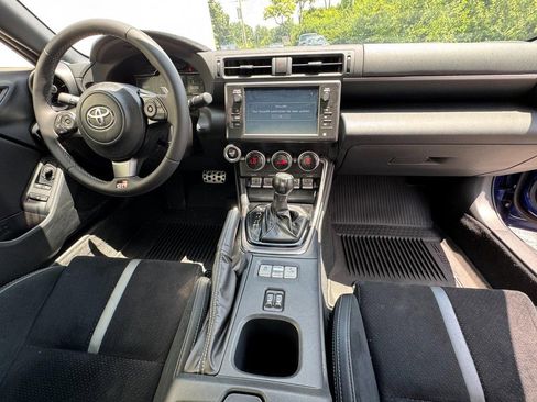 Certified 2023 Toyota GR86 Premium image 12