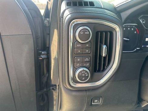Used 2021 GMC Sierra 1500 SLT w/ SLT Convenience Package AWD/4WD image 20