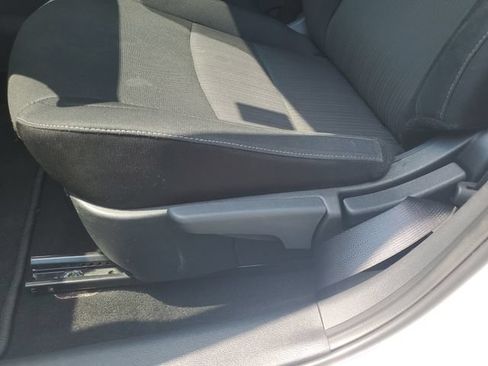 Used 2024 Nissan Sentra SV w/ All-Weather Package FWD image 9