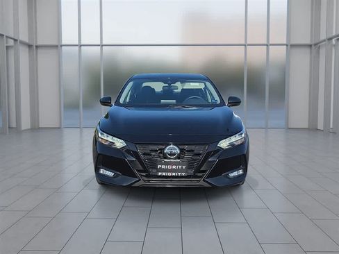 Used 2023 Nissan Sentra SR w/ Midnight Edition Package FWD image 4