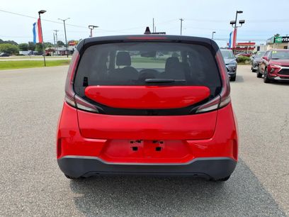 Used 2023 Kia Soul LX