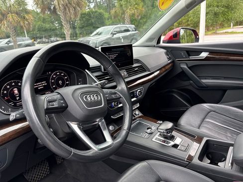 Used 2020 Audi Q5 2.0T Premium Plus w/ Premium Plus Package AWD/4WD image 7