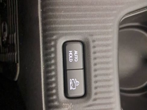 New 2026 Jeep Cherokee Limited AWD/4WD image 17