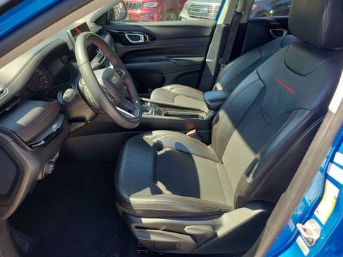 Used 2022 Jeep Compass Trailhawk image 20