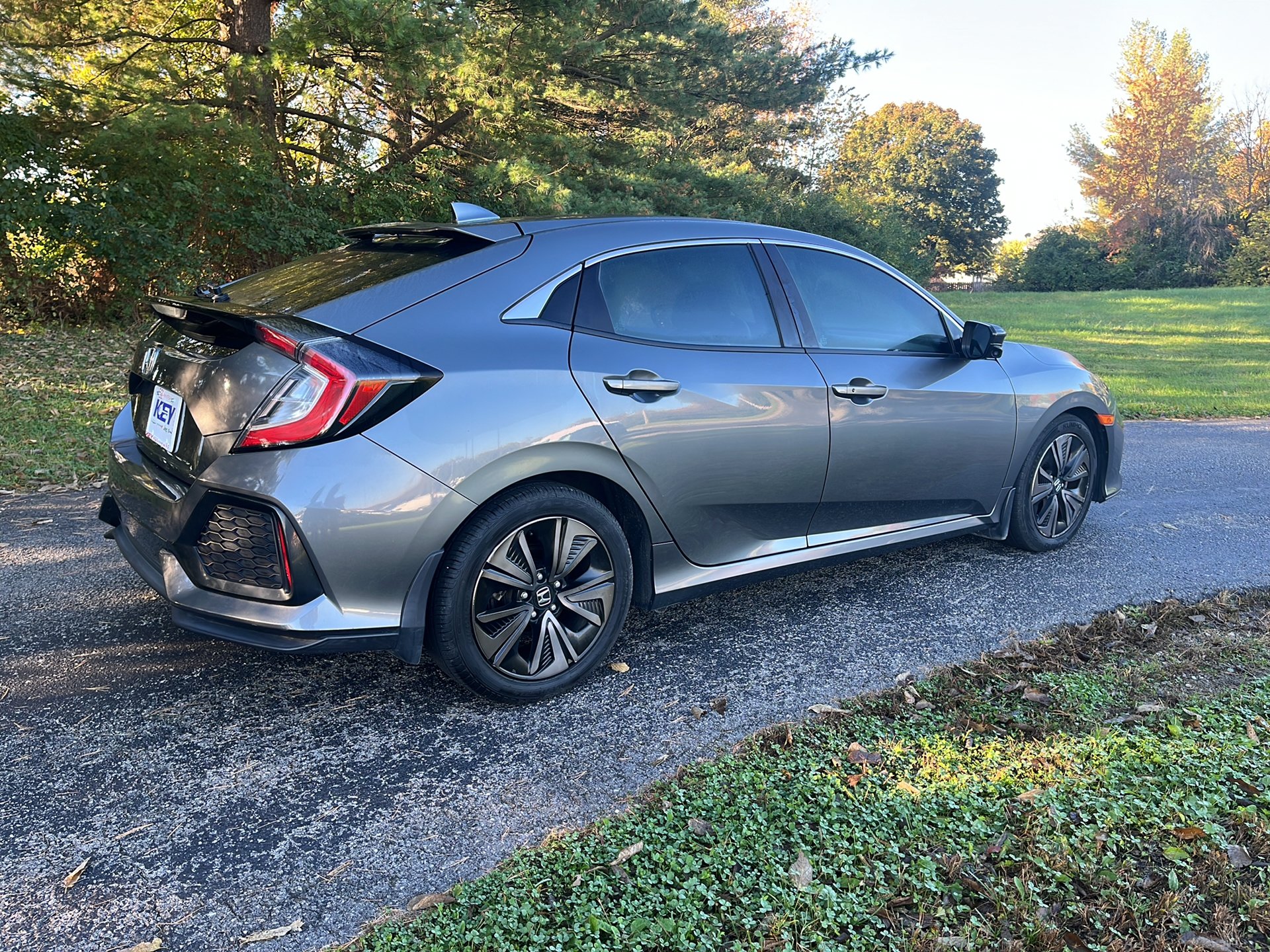Used 2018 Honda Civic EX image 3