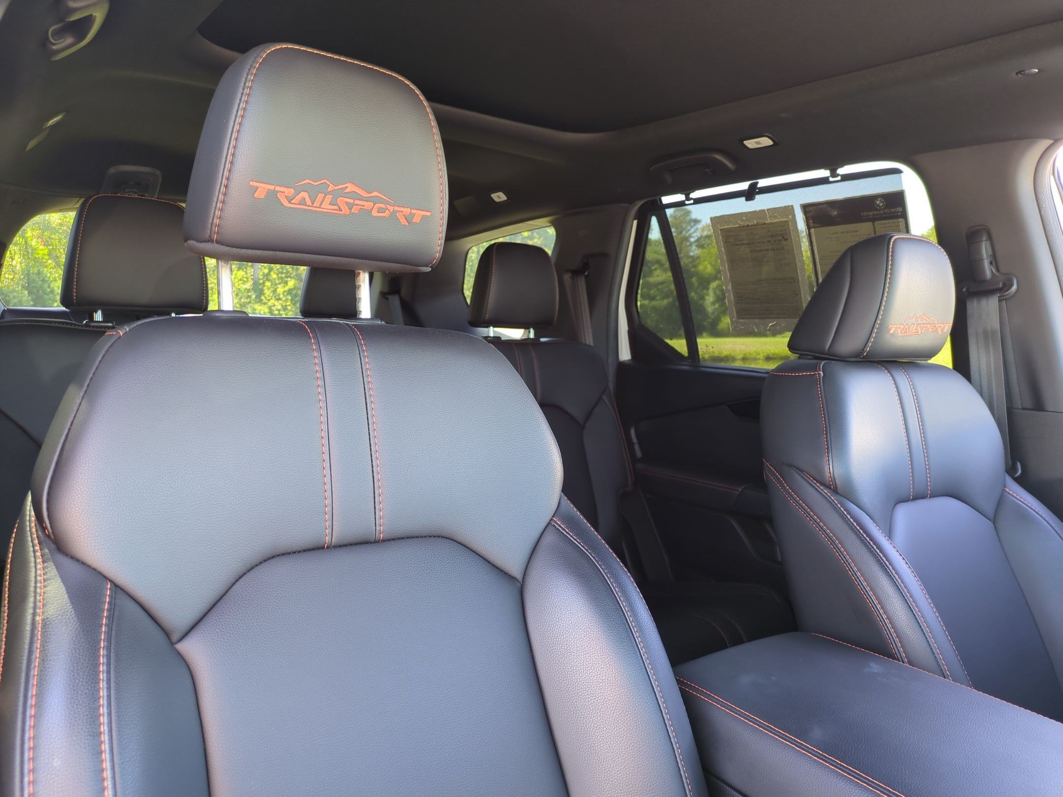 Used 2025 Honda Pilot TrailSport image 30